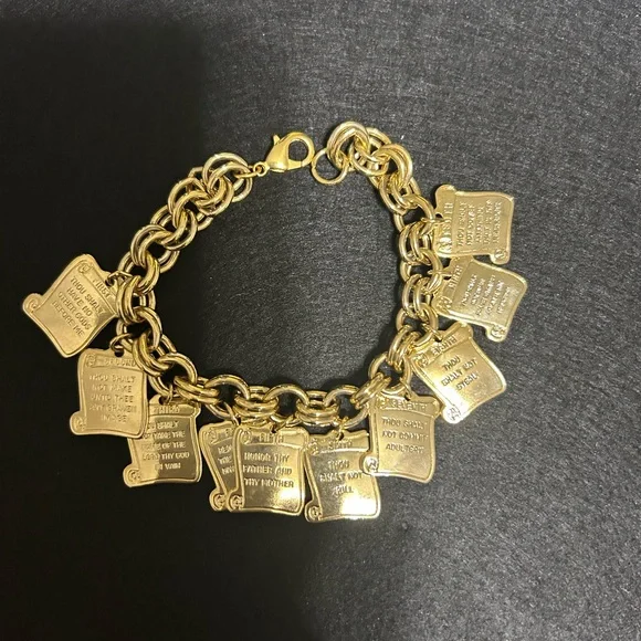 Antique Gold Charm Bracelet - Picture 2 of 6